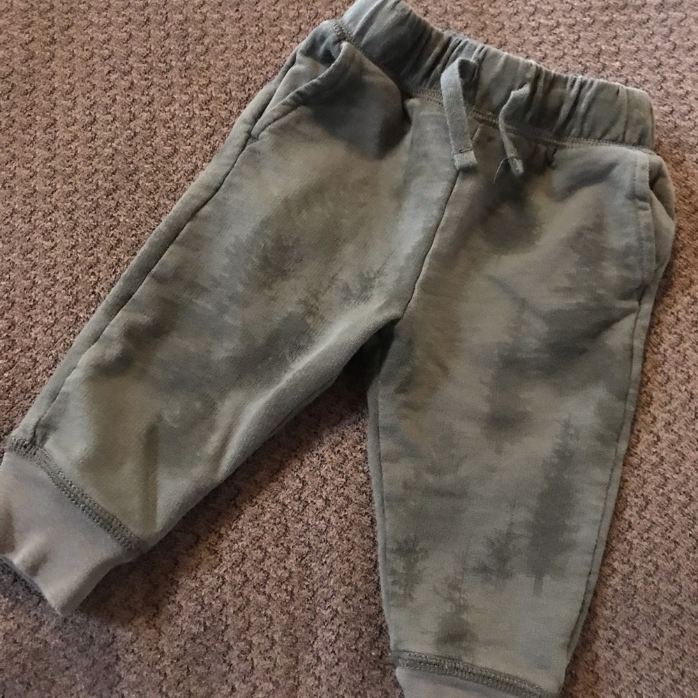 Tea Collection Forest Tree Olive Green Drawstring Jogger Pants